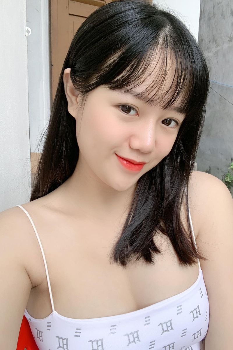 Ảnh hotgirl Mai Linh Zuto sexy 21