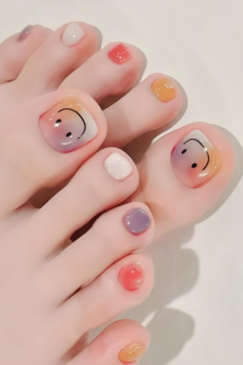 Nail chân loang mặt cười đẹp