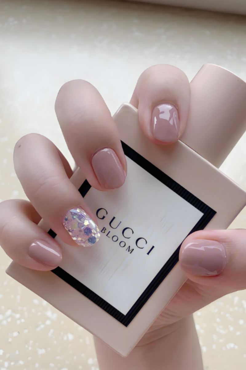 Ảnh nail Hàn Quốc đơn giản 1