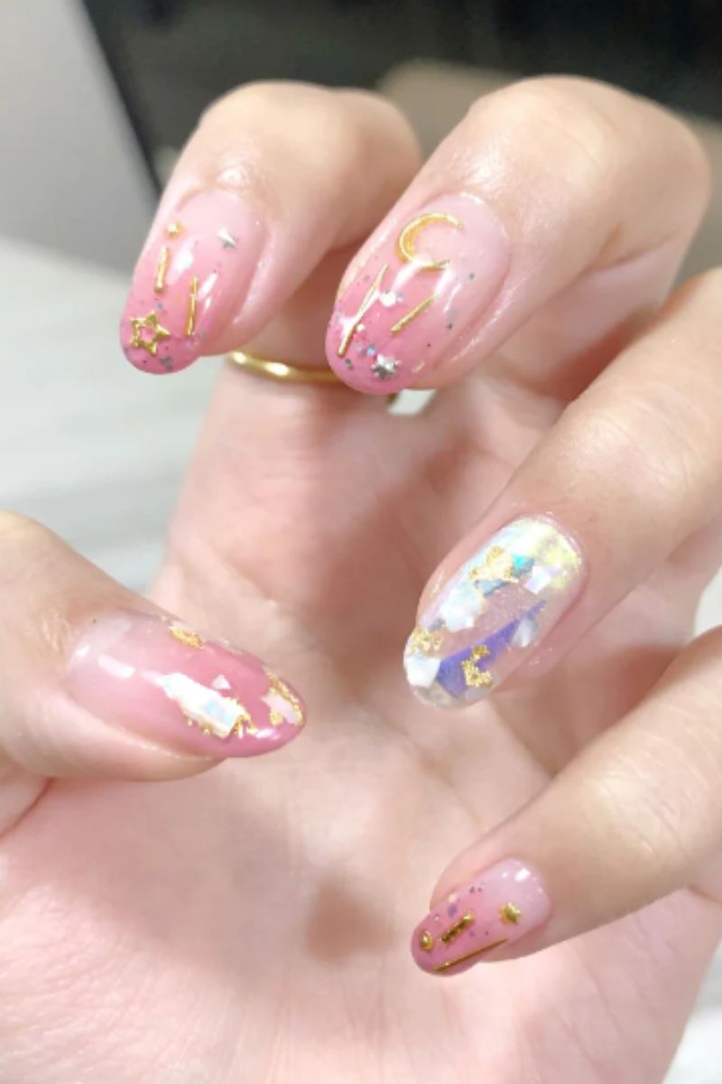 Ảnh nail màu hồng trắng 29