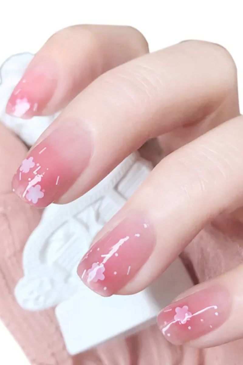 Ảnh nail màu hồng trắng 6