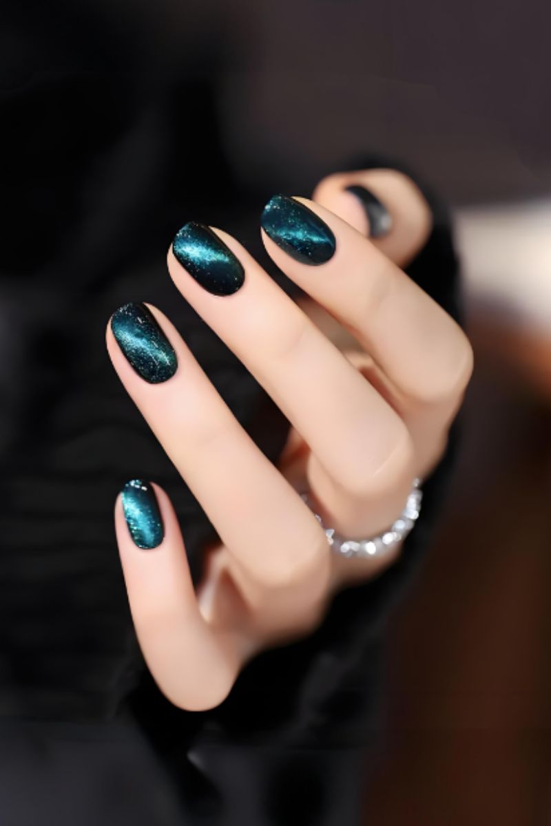 Ảnh nail tay mắt mèo sành điệu 19