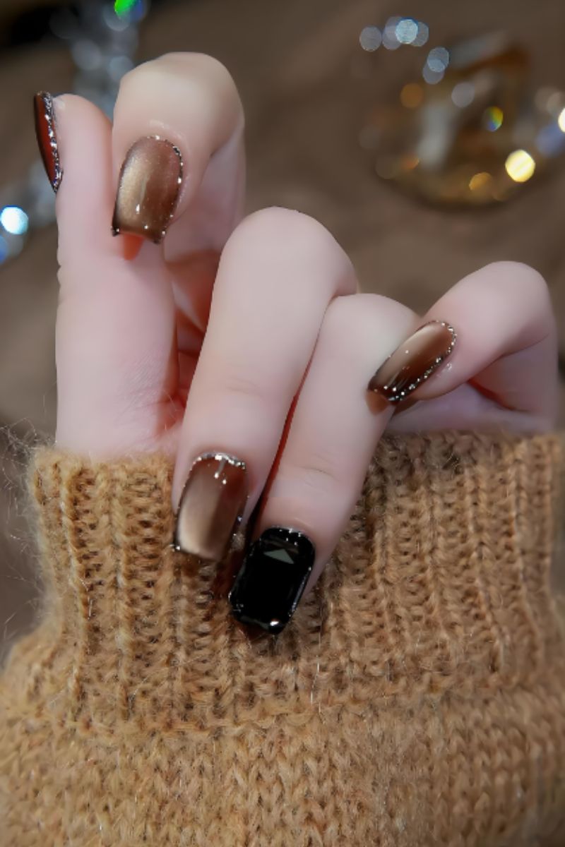 Ảnh nail tay mắt mèo sành điệu 20