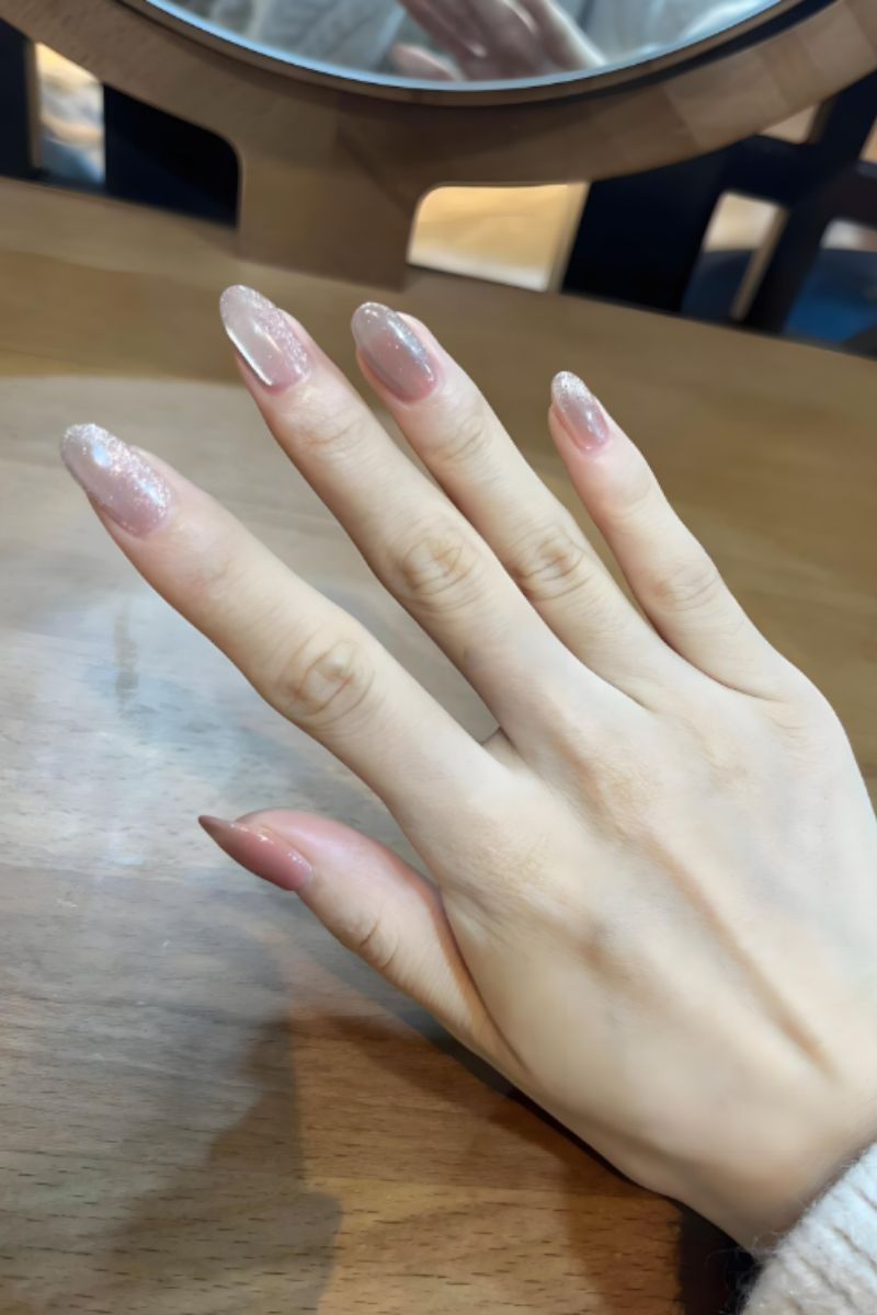 Ảnh nail tay mắt mèo sành điệu 21