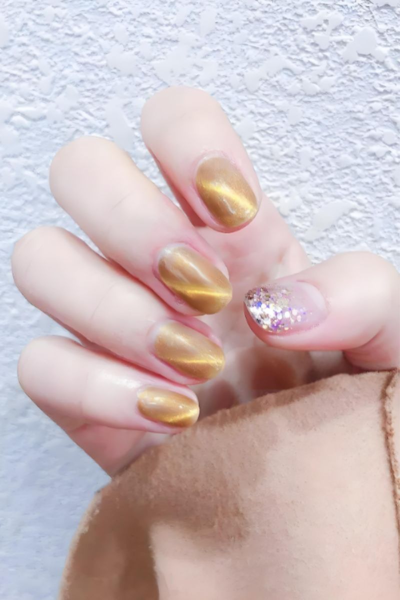 Ảnh nail tay mắt mèo sành điệu 29