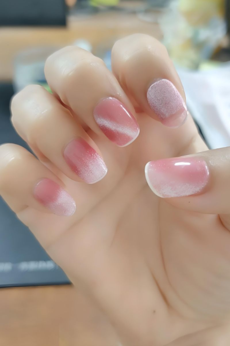 Ảnh nail tay móng ngắn 20