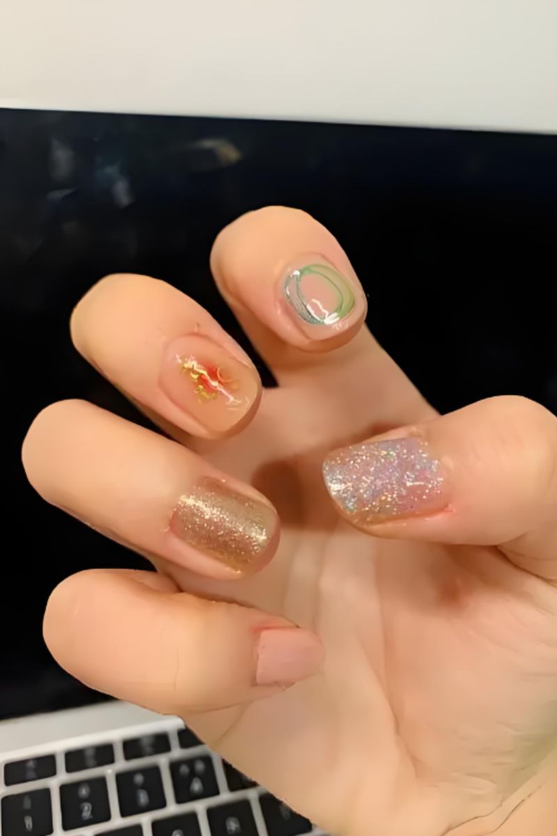 Ảnh nail tay móng ngắn 29