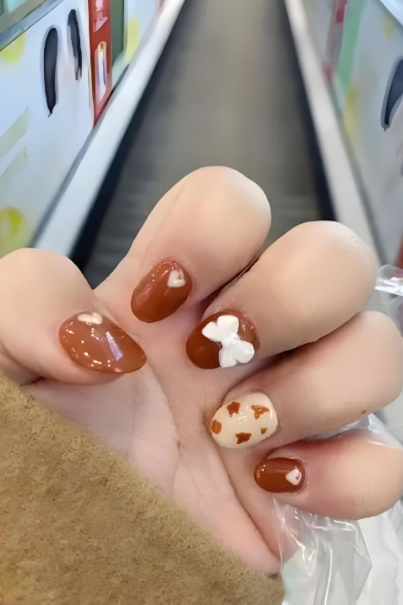 Ảnh nail tay móng ngắn 30