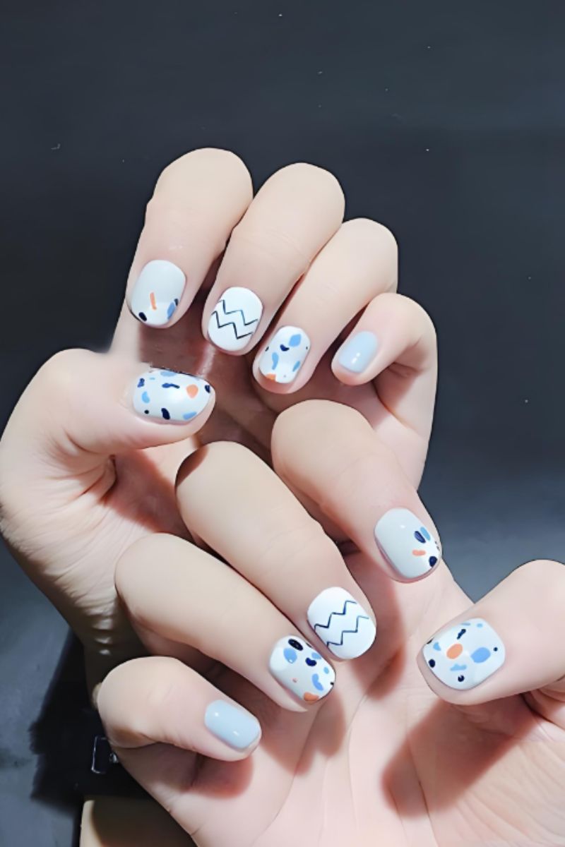 Ảnh nail tay vẽ đơn giản 12