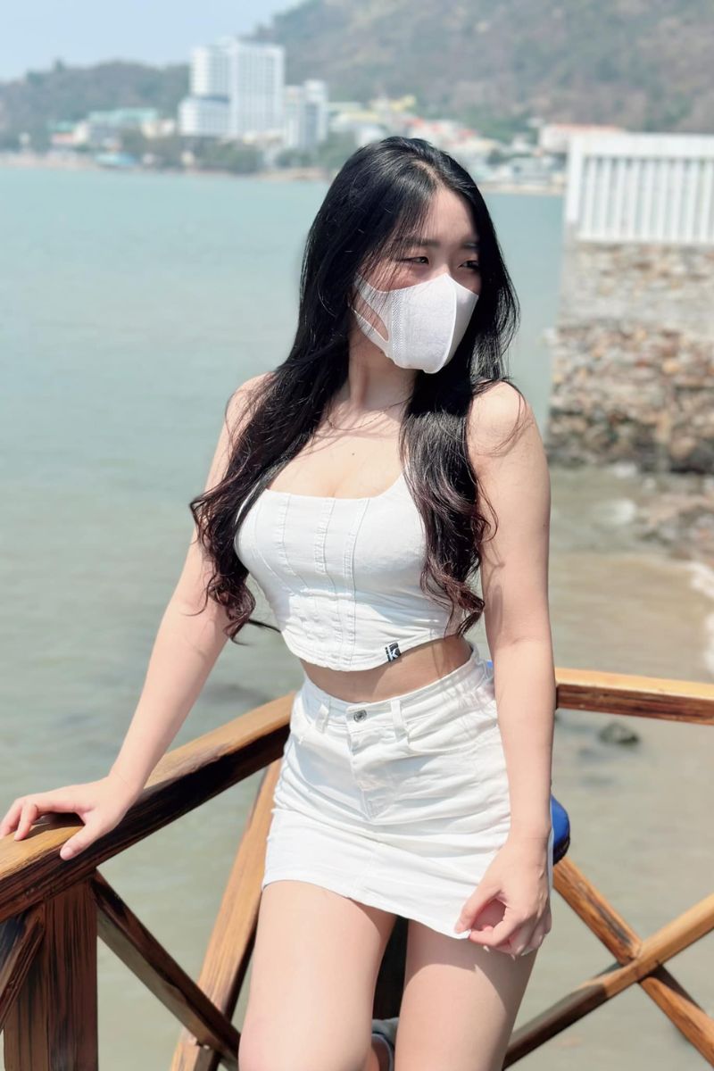 Ảnh Ngân Nơ sexy 12