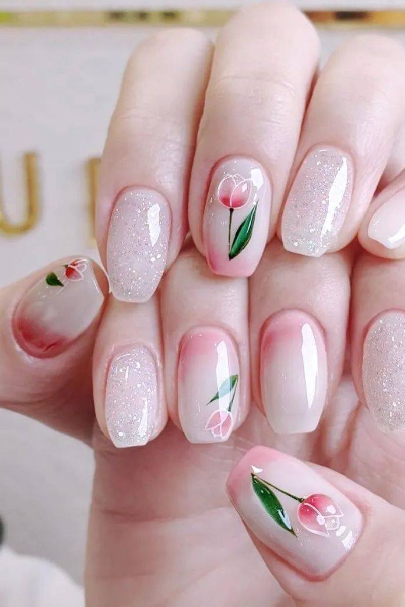 Ảnh vẽ nail hoa tulip 2