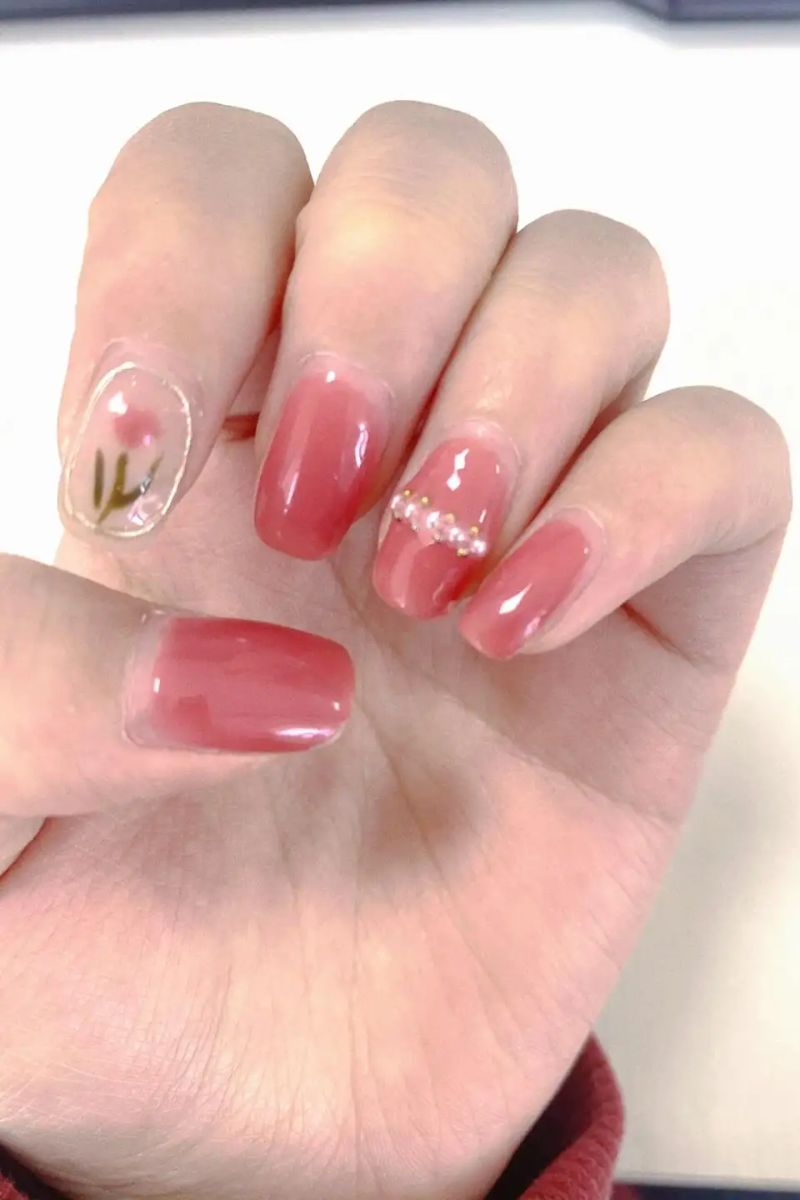 Ảnh vẽ nail hoa tulip 9