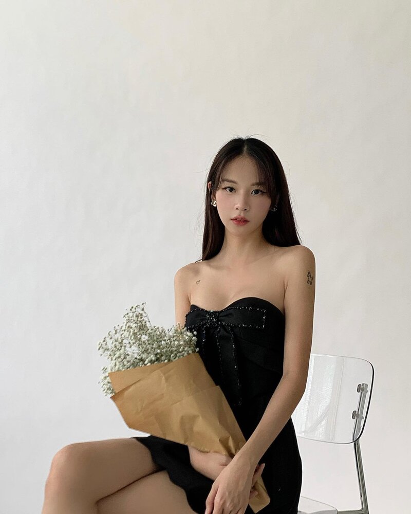 Hình ảnh Phí Phương Anh sexy toát lên nét quyến rũ đầy sức hút